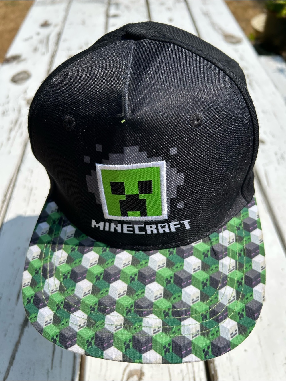 Minecraft Creeper Black & Green Snapback Hat